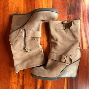 Halogen boots size 11 💕